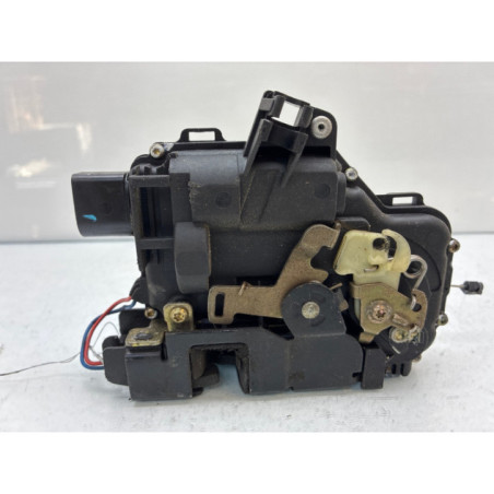 Serrure avant droit VOLKSWAGEN GOLF 4