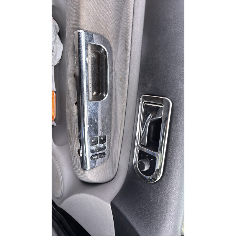 Serrure avant droit VOLKSWAGEN GOLF 4 Photo n°15