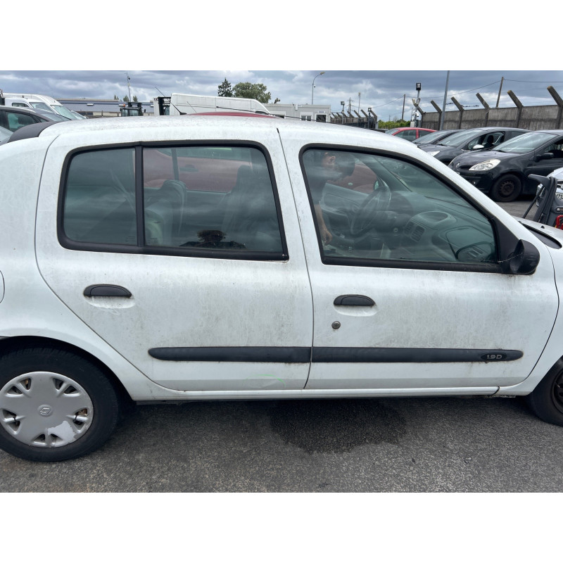 Poignee interieur avant gauche RENAULT CLIO 2 Photo n°19