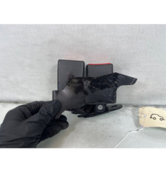 Attache ceinture arriere droit RENAULT CLIO 3