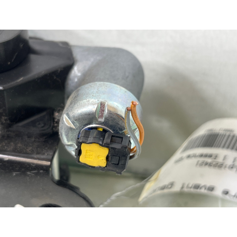 Pretensionneur de ceinture avant gauche CHEVROLET SPARK Photo n°3