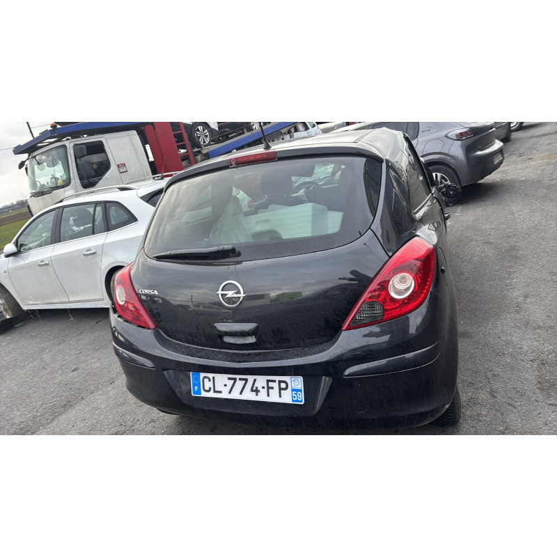 Serrure avant gauche OPEL CORSA D Photo n°11
