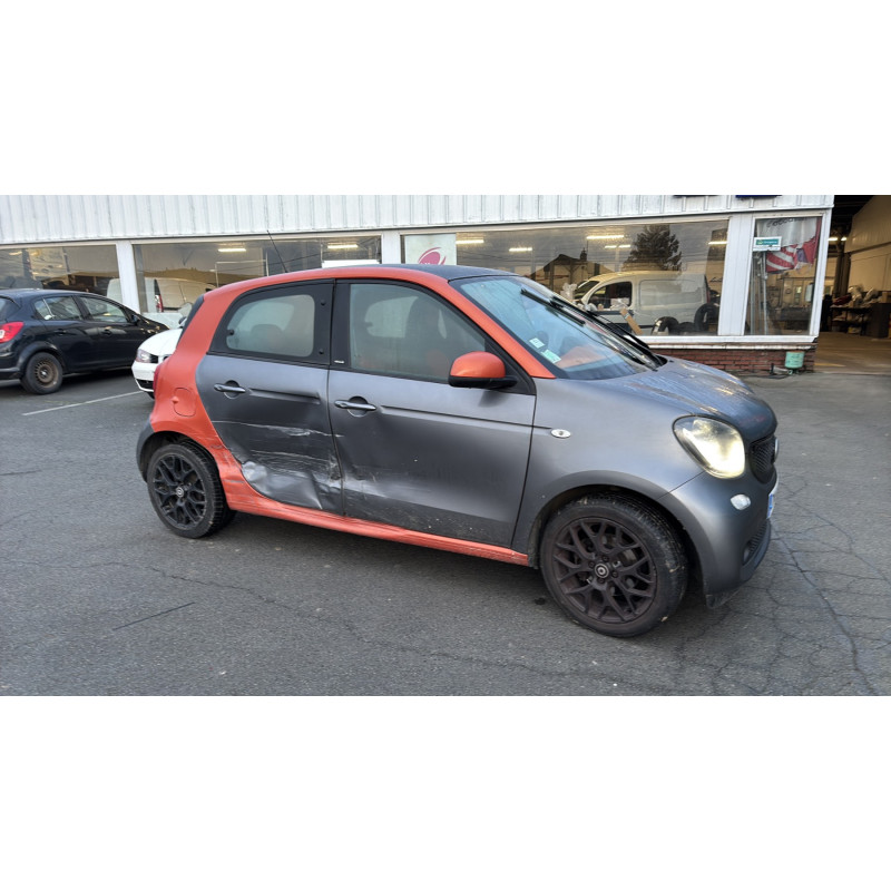 Malle/Hayon arriere SMART FORFOUR 2 Photo n°6