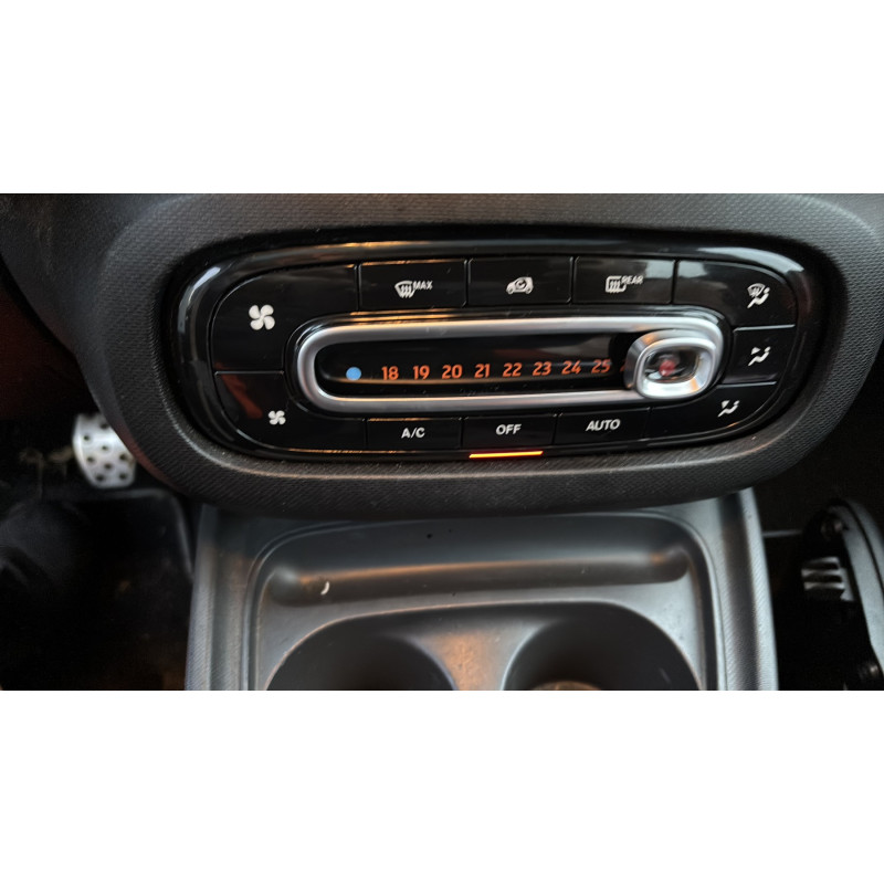 Malle/Hayon arriere SMART FORFOUR 2 Photo n°12