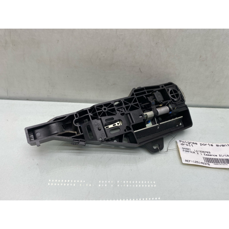 Poignee porte avant droit SMART FORFOUR 2 Photo n°3