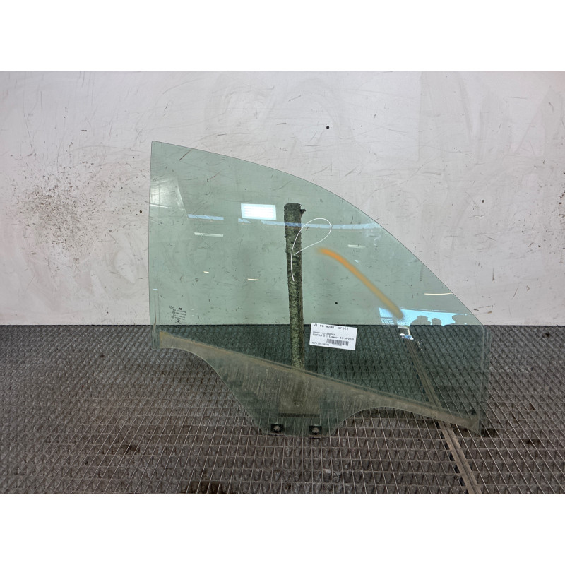 Vitre avant droit SMART FORFOUR 2 Photo n°1