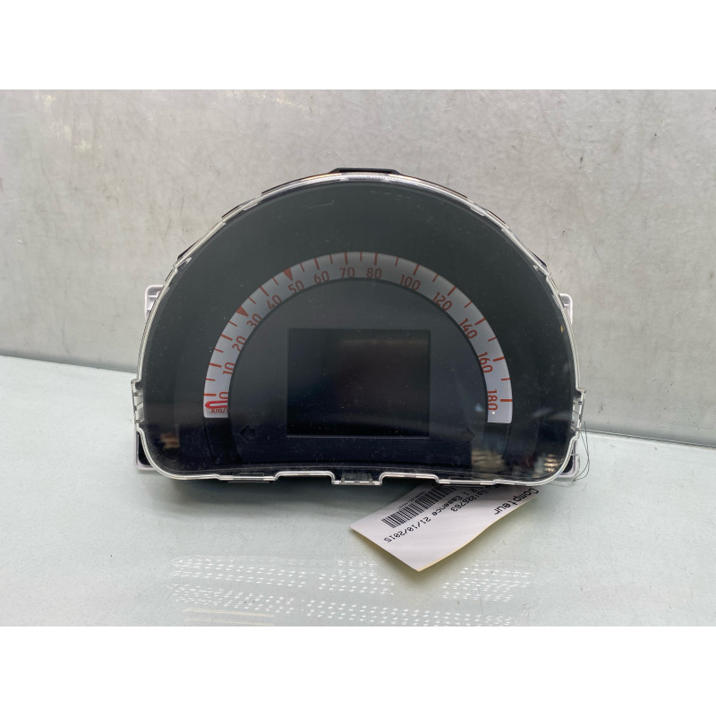 Compteur SMART FORFOUR 2 Photo n°1