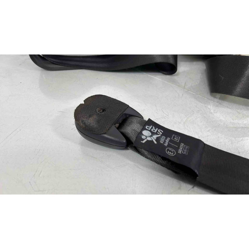 Pretensionneur de ceinture avant droit RENAULT CLIO 3 Photo n°3
