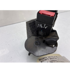 Attache ceinture arriere gauche RENAULT CLIO 2