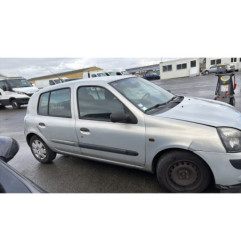 Attache ceinture arriere gauche RENAULT CLIO 2
