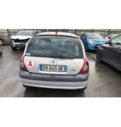 Attache ceinture arriere gauche RENAULT CLIO 2