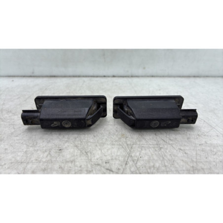 Eclairage de plaque RENAULT MEGANE 4