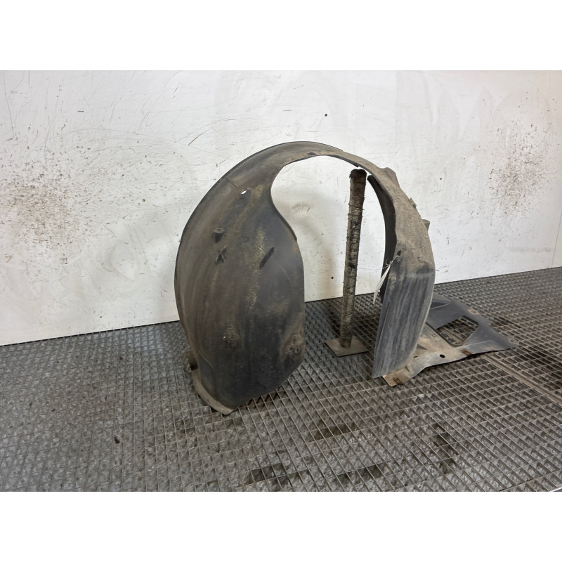 Pare boue avant gauche CITROEN C3 2 Photo n°3