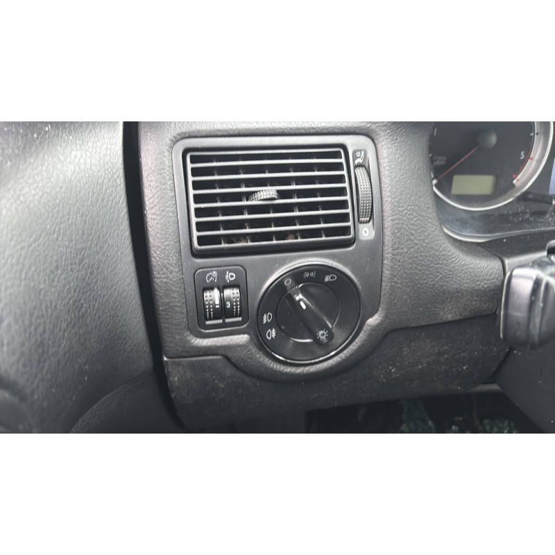 Serrure arriere gauche VOLKSWAGEN GOLF 4 Photo n°18