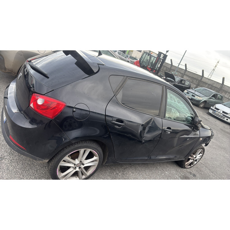 Capot SEAT IBIZA 4 Photo n°15