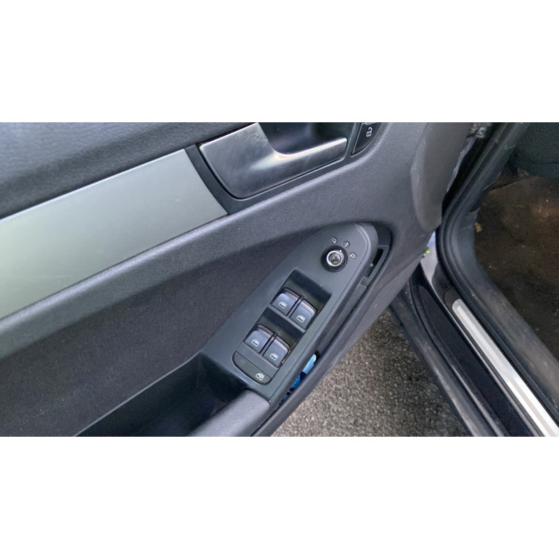 Serrure arriere gauche AUDI A4 3 Photo n°14