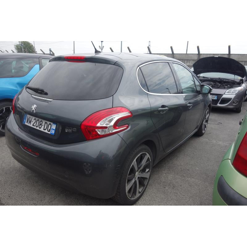 Pretensionneur de ceinture avant droit PEUGEOT 208 1 Photo n°10