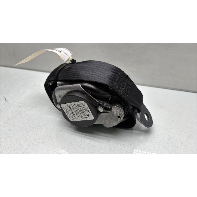 Pretensionneur de ceinture avant gauche PEUGEOT 208 1 Photo n°1