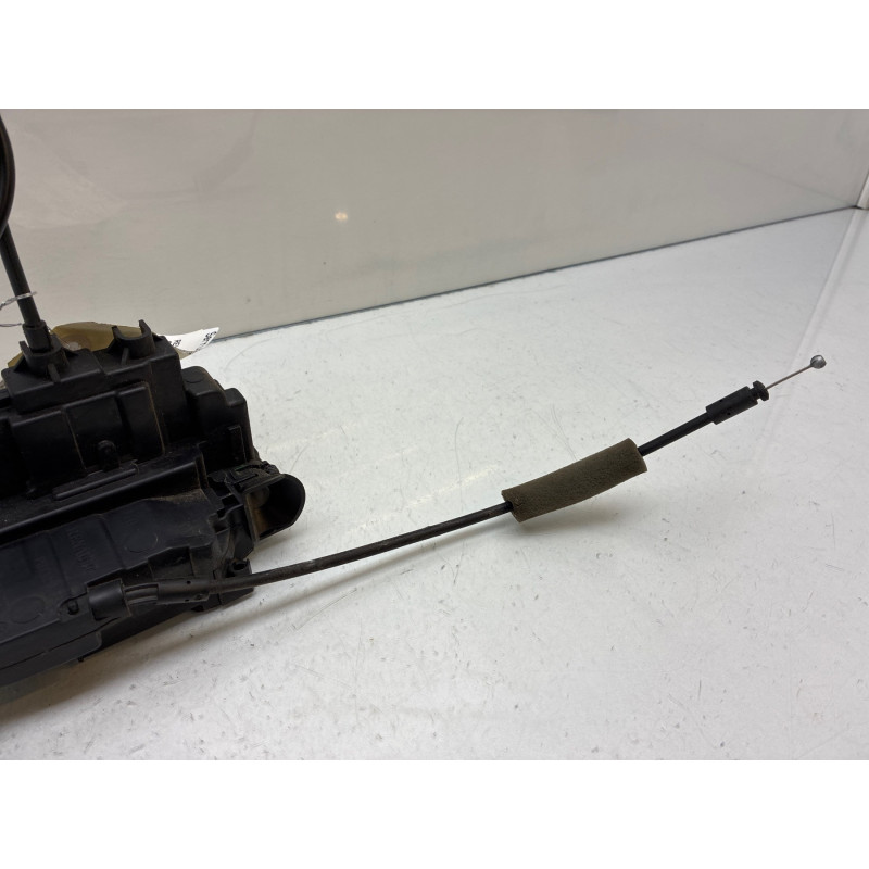Serrure avant gauche RENAULT SCENIC 3 Photo n°6