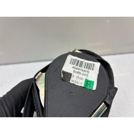Pretensionneur de ceinture avant droit DACIA DUSTER 1 Photo n°1