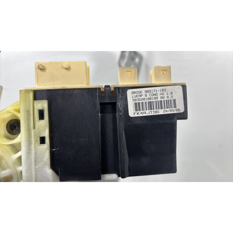 Leve vitre electrique avant gauche CITROEN C4 1 Photo n°3