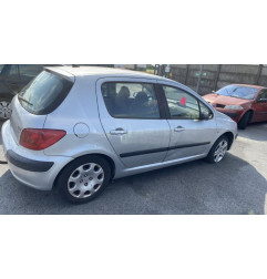 Vitre avant droit PEUGEOT 307