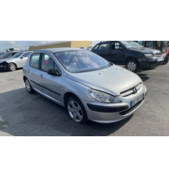 Vitre avant droit PEUGEOT 307