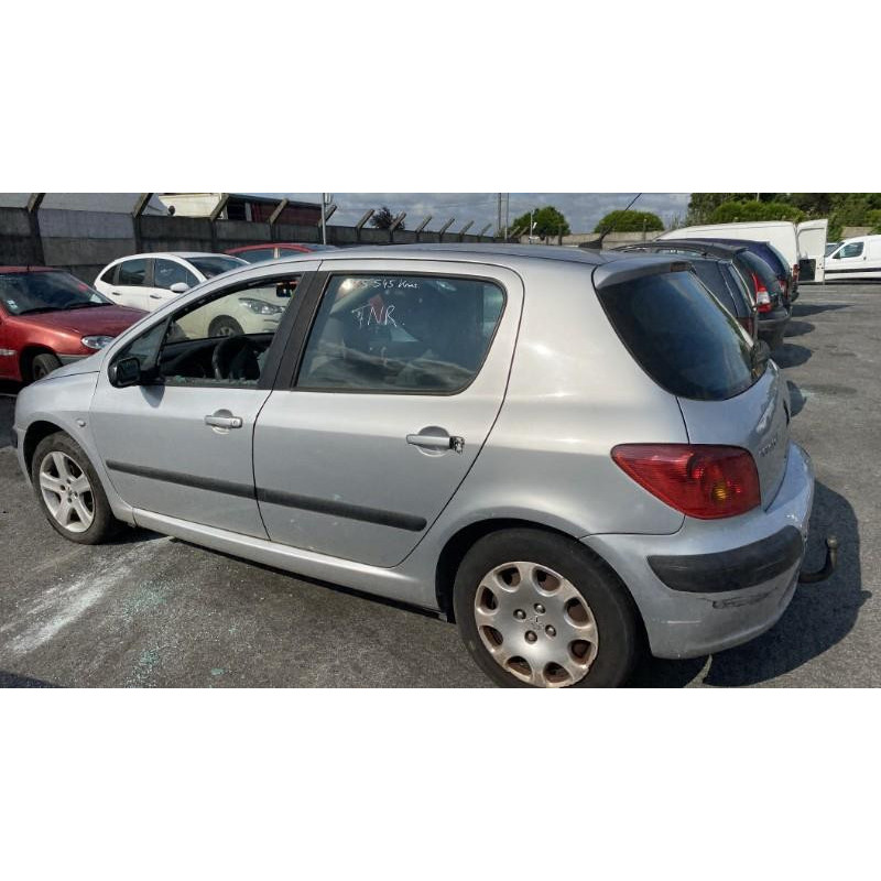 Vitre avant droit PEUGEOT 307 Photo n°13