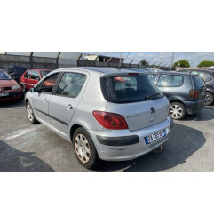 Vitre avant droit PEUGEOT 307