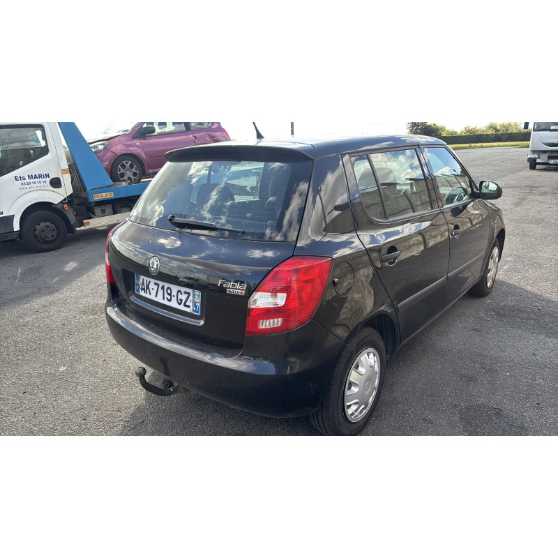 Serrure avant gauche SKODA FABIA 2 Photo n°8