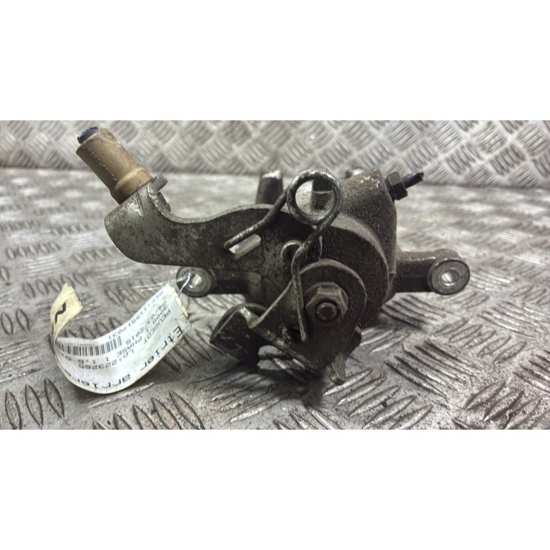 Etrier arriere droit (freinage) PEUGEOT 3008 1 Photo n°6