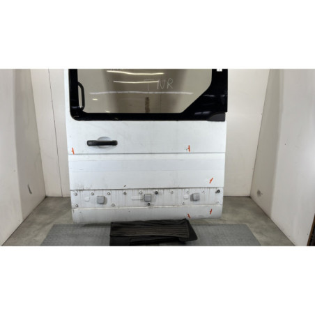 Porte laterale gauche RENAULT MASTER 3