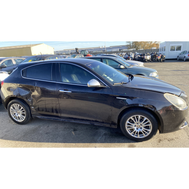 Vase de lave glace ALFA ROMEO GIULIETTA 2 Photo n°11