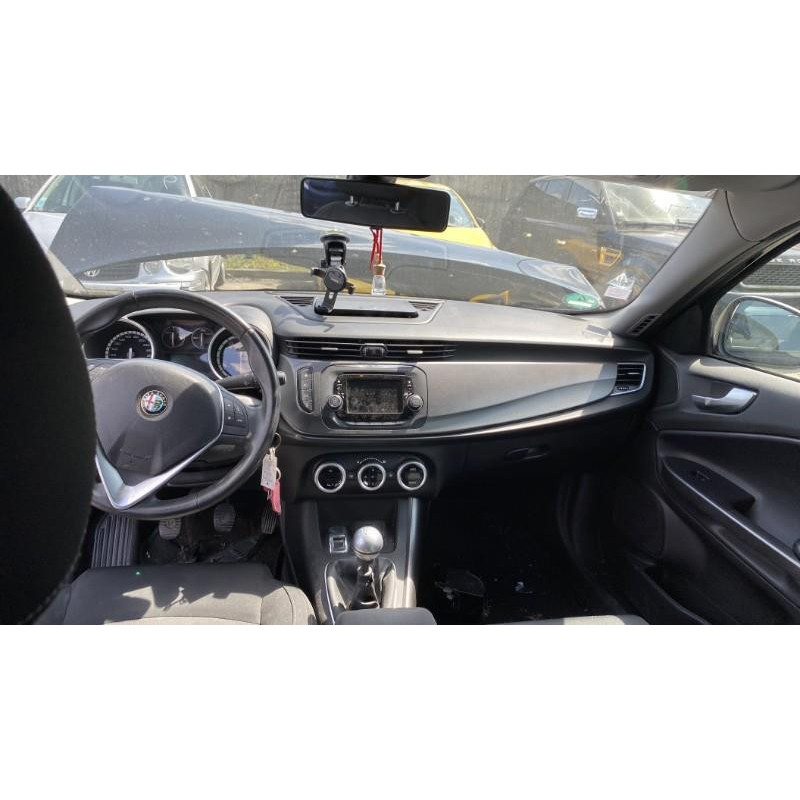 Vase de lave glace ALFA ROMEO GIULIETTA 2 Photo n°9