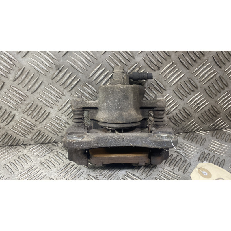 Etrier avant droit (freinage) SUZUKI ALTO 3 Photo n°3