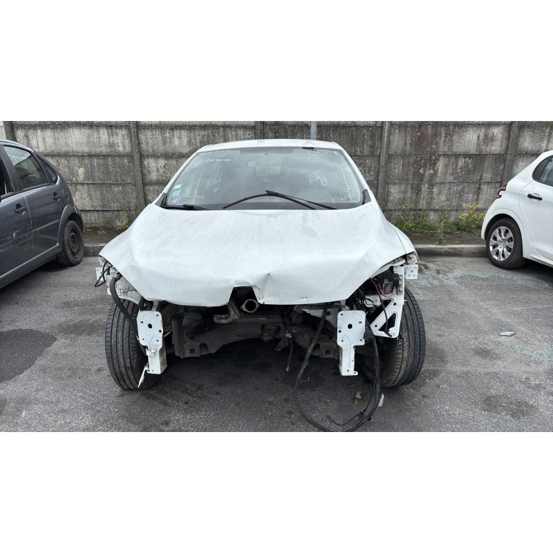 Feu arriere stop central RENAULT MEGANE 3 Photo n°11