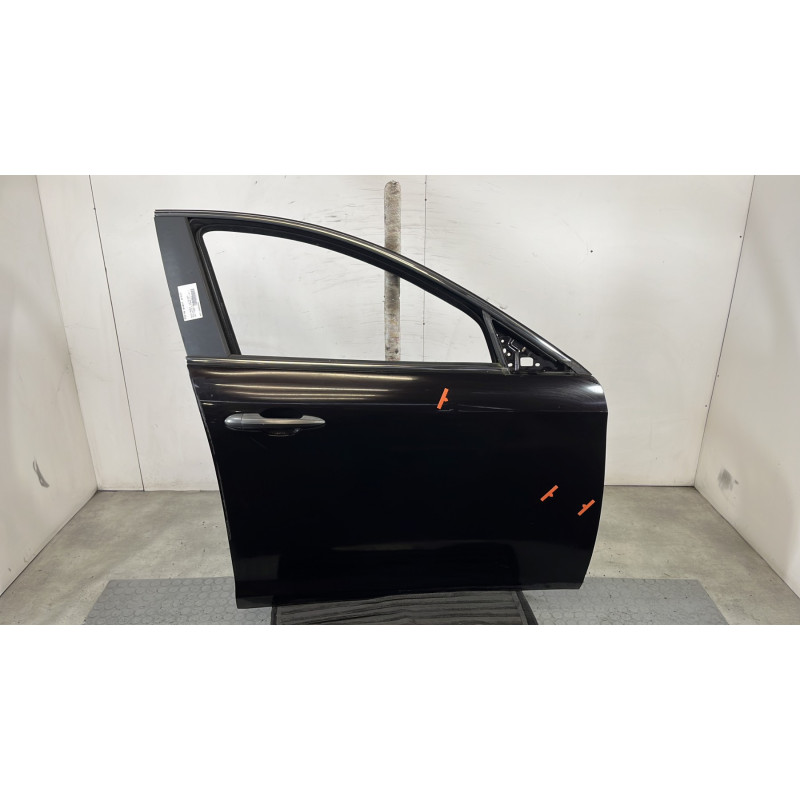 Porte avant droit ALFA ROMEO GIULIETTA 2 Photo n°1