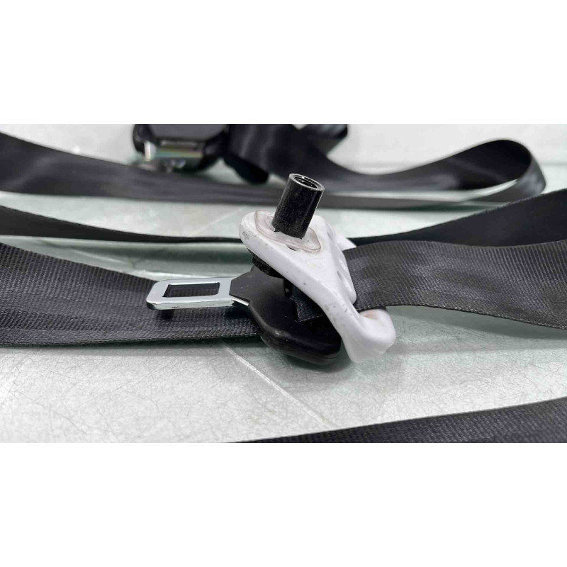 Pretensionneur de ceinture avant droit PEUGEOT 208 1 Photo n°5