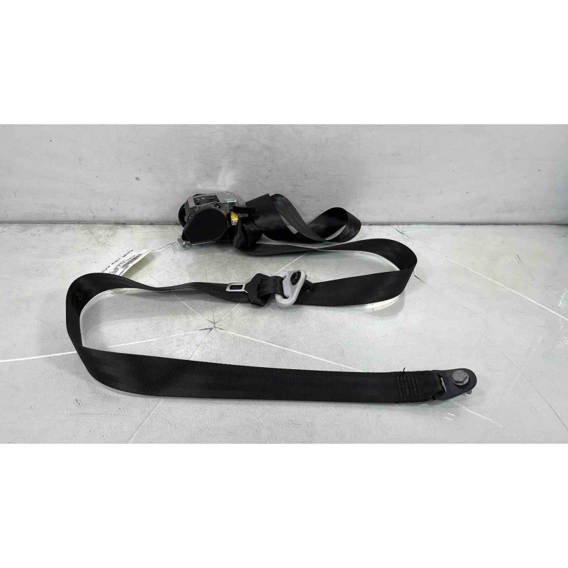 Pretensionneur de ceinture avant gauche PEUGEOT 208 1 Photo n°4