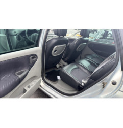 Vitre arriere droit RENAULT SCENIC 1