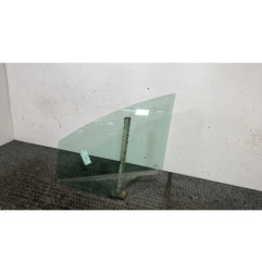 Vitre avant gauche PEUGEOT 5008 1