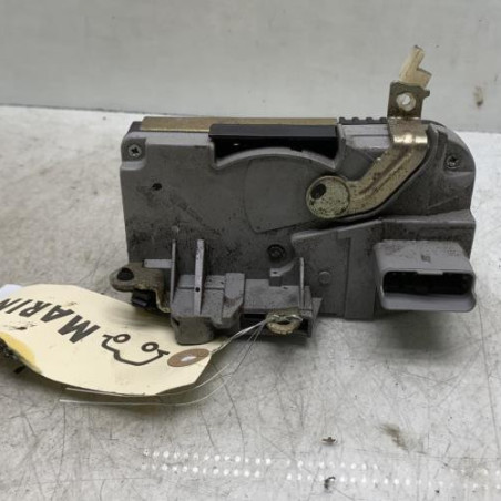 Serrure avant droit PEUGEOT 307