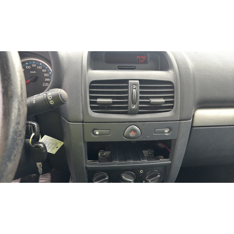 Retroviseur gauche RENAULT CLIO 2 Photo n°20