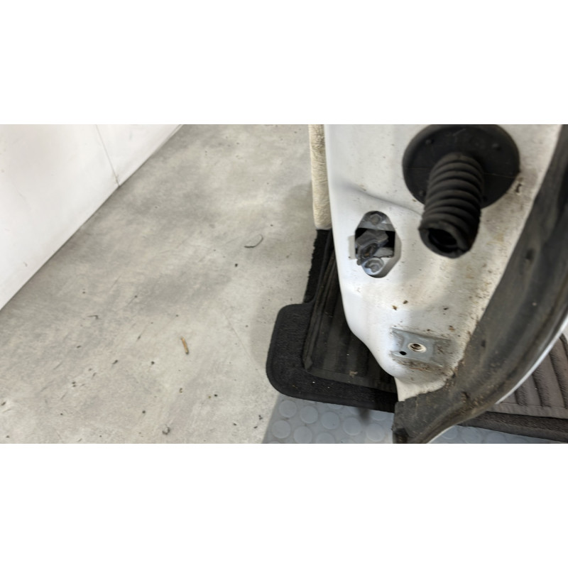 Porte avant gauche CITROEN C3 2 Photo n°5