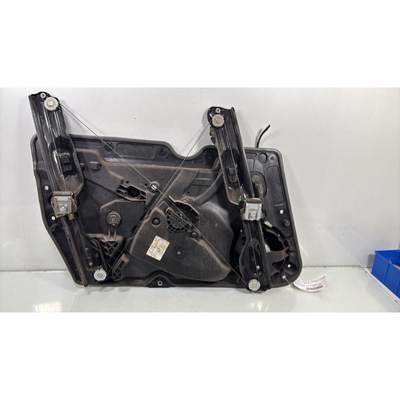 Leve vitre electrique avant droit VOLKSWAGEN GOLF 6 Photo n°9