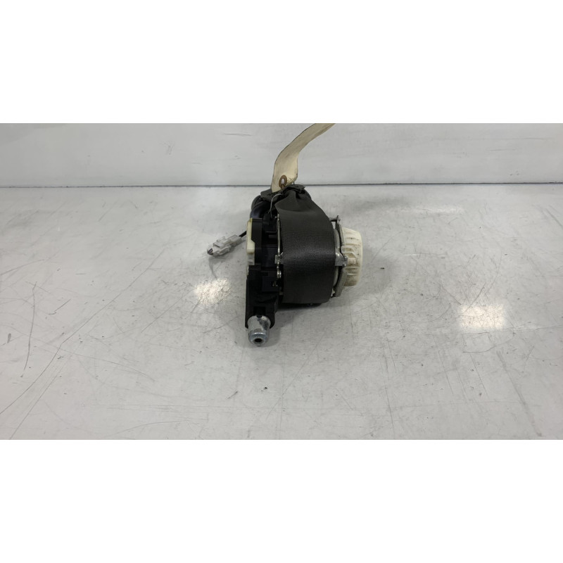 Pretensionneur de ceinture avant droit RENAULT CLIO 3 Photo n°1