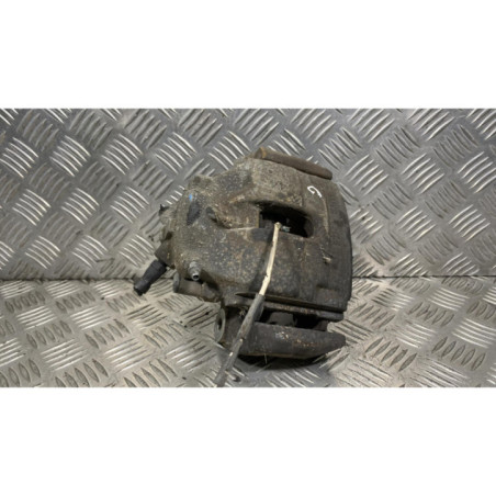 Etrier avant gauche (freinage) BMW X3 E83 Photo n°1