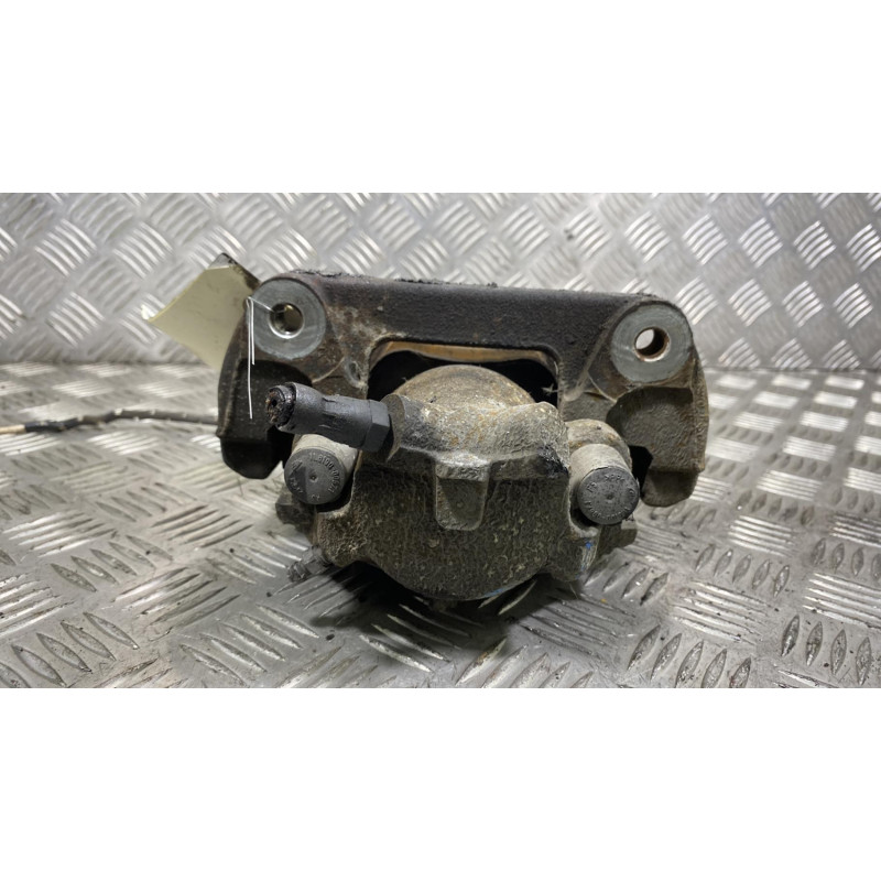 Etrier avant gauche (freinage) BMW X3 E83 Photo n°3