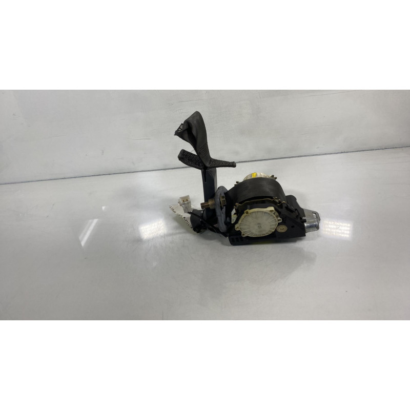 Pretensionneur de ceinture avant droit RENAULT CLIO 3 Photo n°3