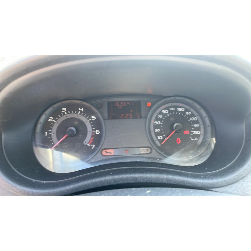 Pretensionneur de ceinture avant droit RENAULT CLIO 3 Photo n°6